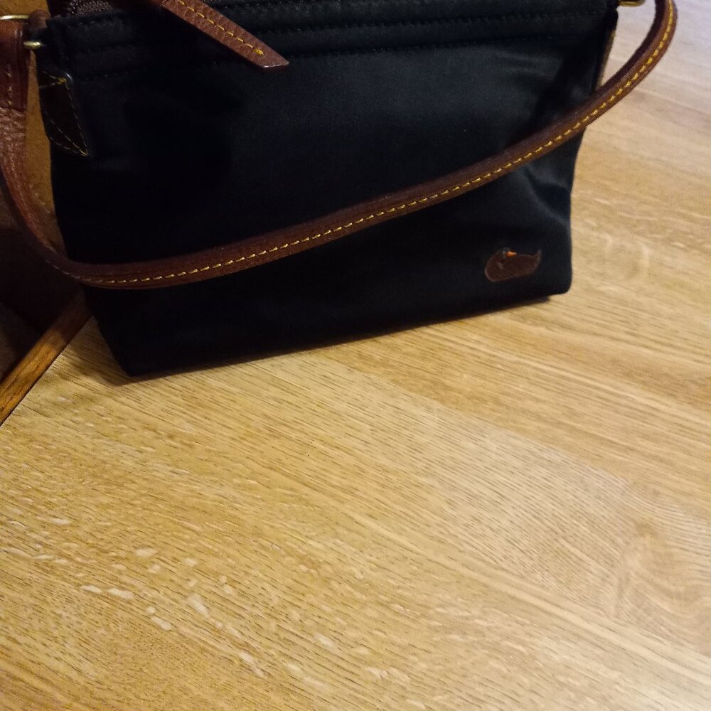 AUTH Dooney & Bourke Nylon Pochette Baguette Bag Handbag Purse w Leather Handle